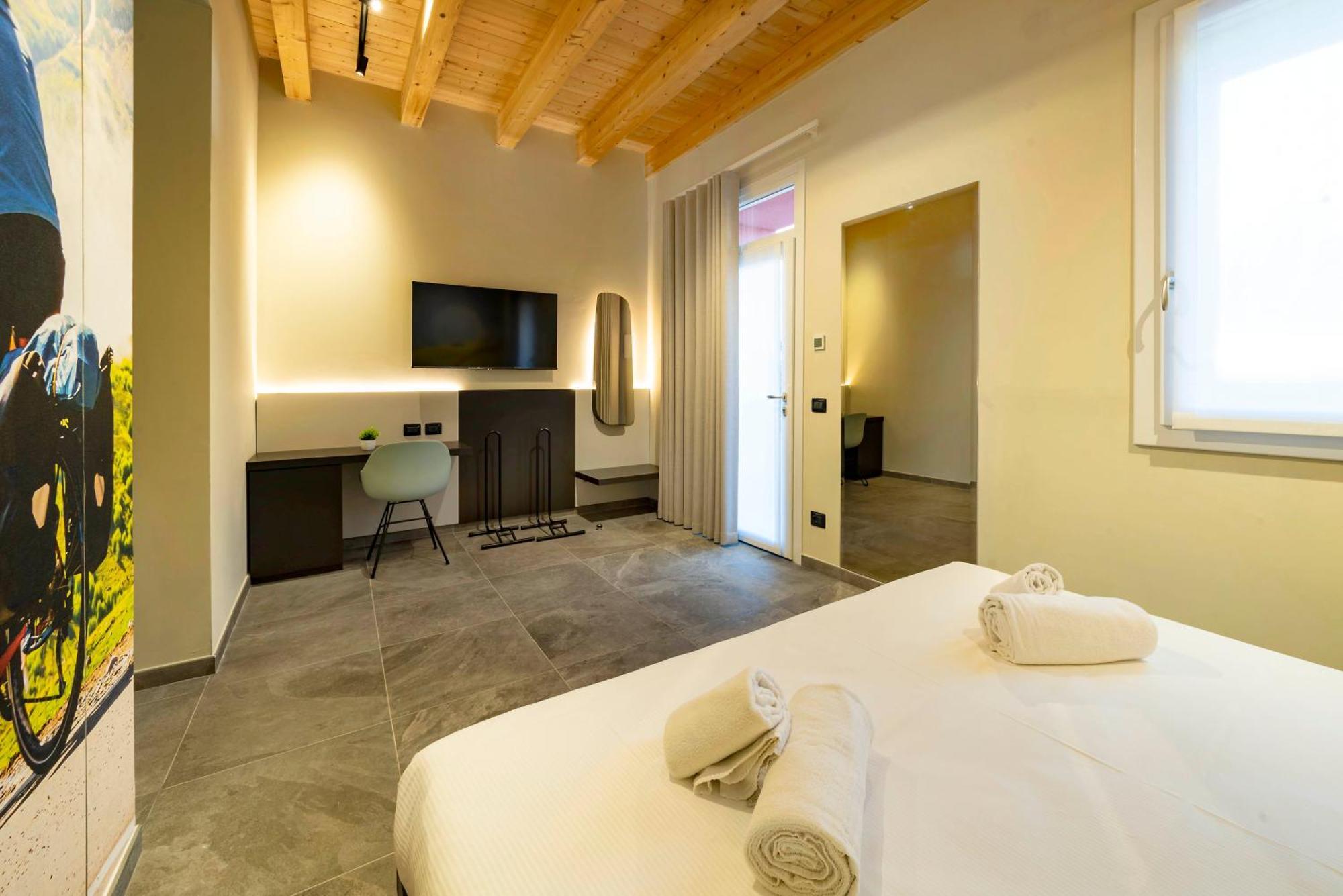 Italianflat - Verona'S River, Free Parking For Car & Bike, Nature, Relax Extérieur photo